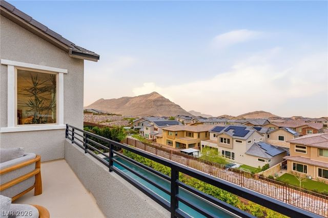 2916 The Peaks Lane, Las Vegas, NV 89138