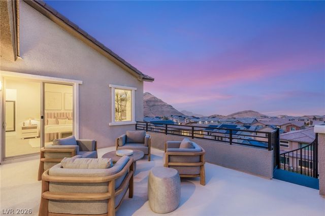 2916 The Peaks Lane, Las Vegas, NV 89138
