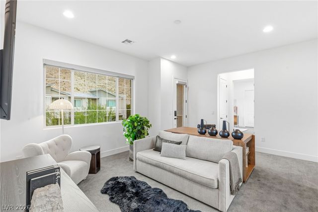 2916 The Peaks Lane, Las Vegas, NV 89138