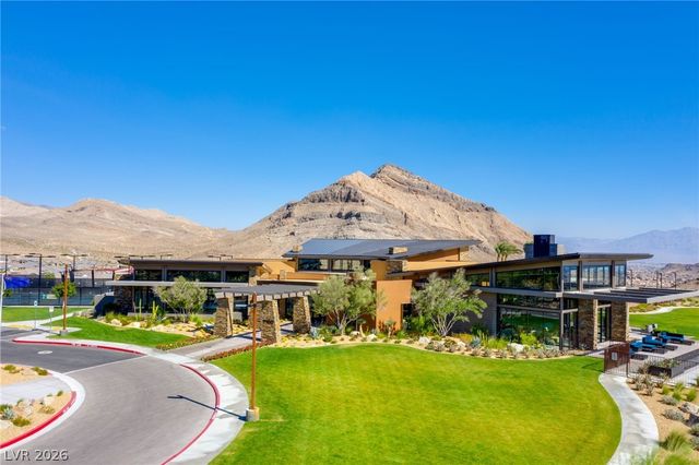 2916 The Peaks Lane, Las Vegas, NV 89138