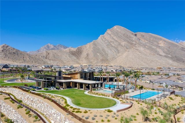 2916 The Peaks Lane, Las Vegas, NV 89138