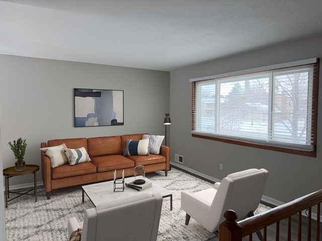 1703 Nokia Way, Eagan, MN 55122