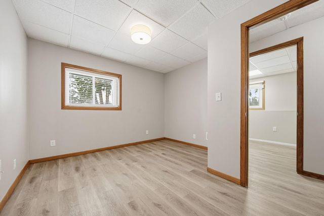 1703 Nokia Way, Eagan, MN 55122