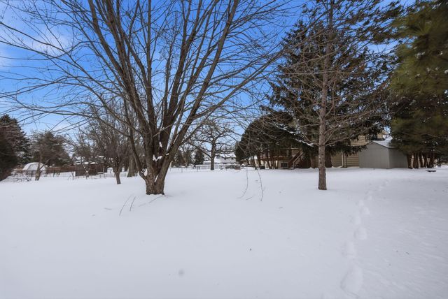 1703 Nokia Way, Eagan, MN 55122