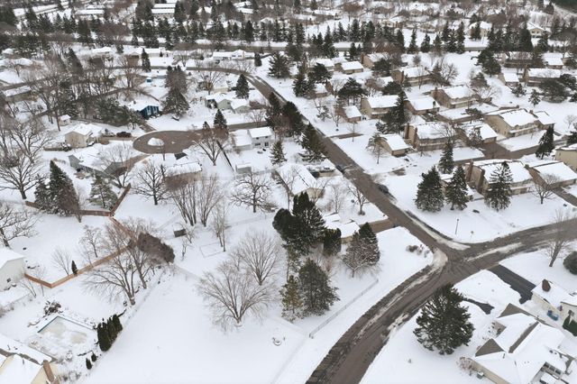 1703 Nokia Way, Eagan, MN 55122