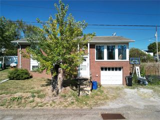 126 Chestnut St, Hopewell Twp, PA 15001