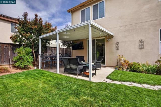 328 Silver Bell Way, Oakley, CA 94561