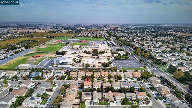 328 Silver Bell Way, Oakley, CA 94561