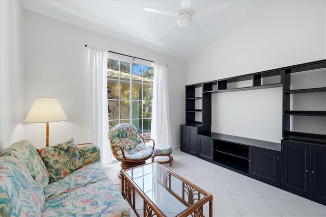 7630 WHITEBRIDGE GLEN, University Park, FL 34201