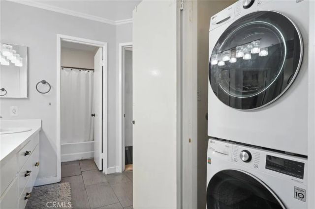 23845 Del Monte 67, Valencia, CA 91355