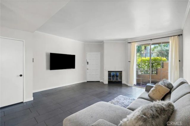 23845 Del Monte 67, Valencia, CA 91355