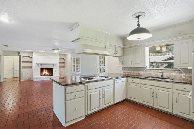 1119 Trace Road, Cleburne, TX 76033