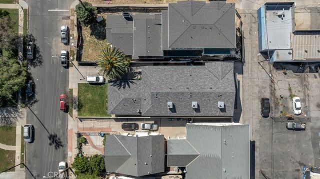 8807 Canby Ave, Northridge, CA 91325