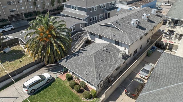 8807 Canby Ave, Northridge, CA 91325