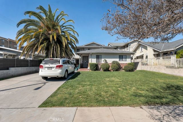 8807 Canby Ave, Northridge, CA 91325