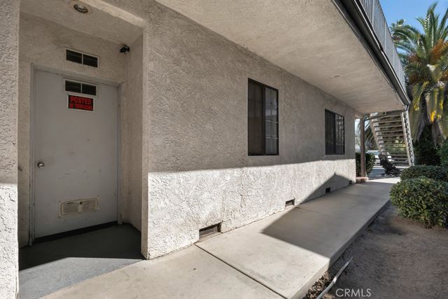 8807 Canby Ave, Northridge, CA 91325