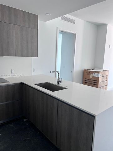17550 Collins Avenue 1004, Sunny Isles Beach, FL 33160