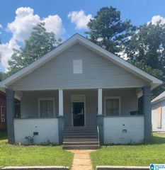 1704 MCMILLON AVENUE SW, Birmingham, AL 35211