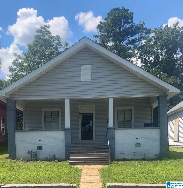 1704 MCMILLON AVENUE SW, Birmingham, AL 35211