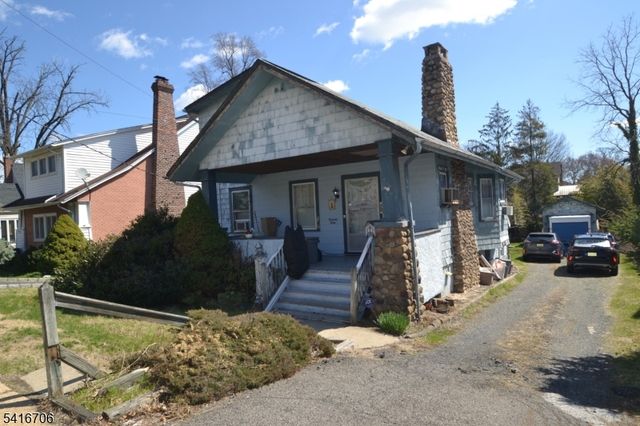 74 Cathedral Ave, Clifton City, NJ 07014
