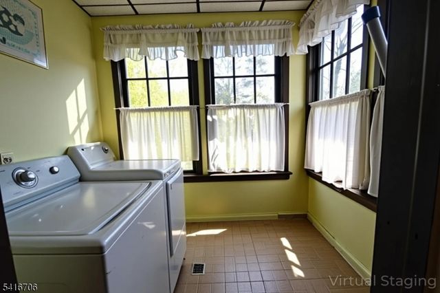 74 Cathedral Ave, Clifton City, NJ 07014