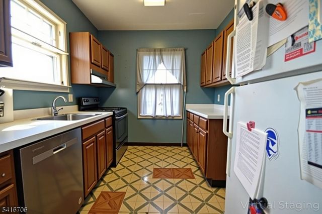 74 Cathedral Ave, Clifton City, NJ 07014
