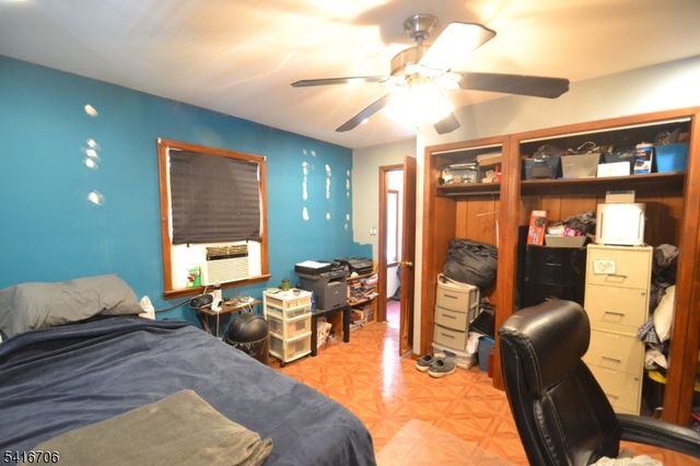 74 Cathedral Ave, Clifton City, NJ 07014