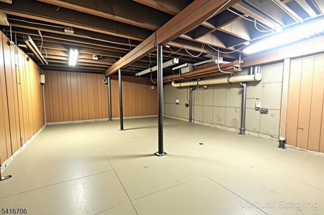 74 Cathedral Ave, Clifton City, NJ 07014