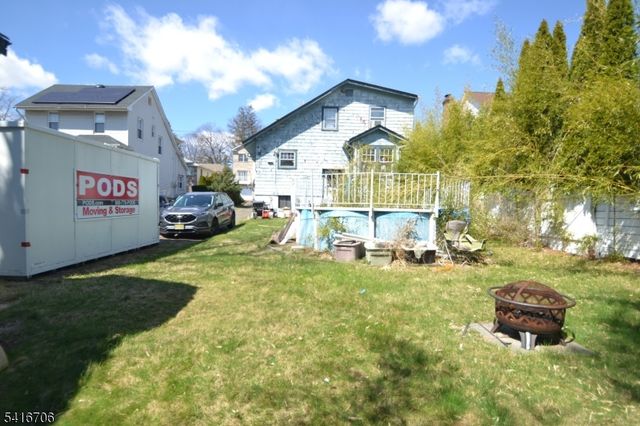 74 Cathedral Ave, Clifton City, NJ 07014
