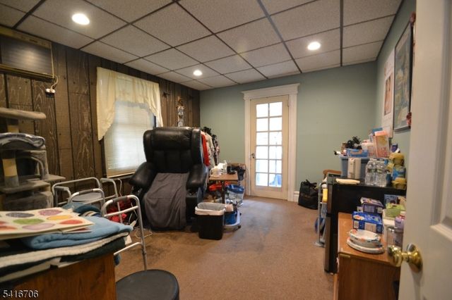 74 Cathedral Ave, Clifton City, NJ 07014