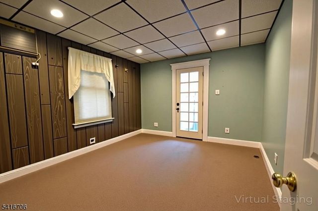 74 Cathedral Ave, Clifton City, NJ 07014