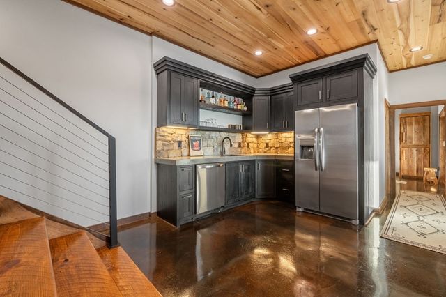 896 Locust Lane, Morganton, GA 30560