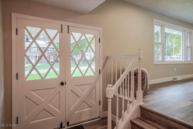 4654 Beverly Avenue NE, Canton, OH 44714