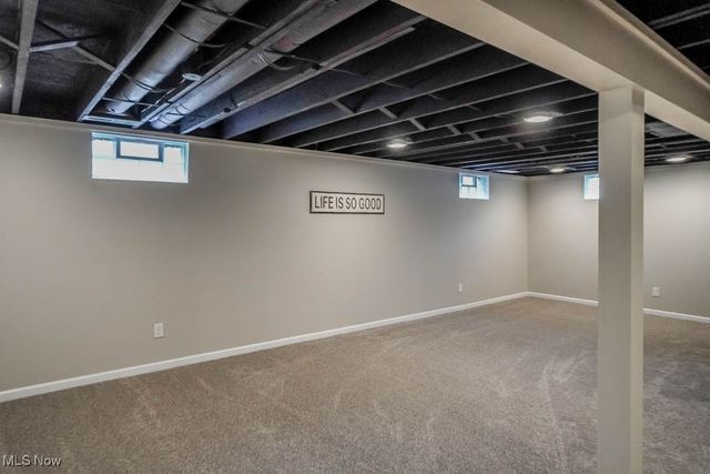 4654 Beverly Avenue NE, Canton, OH 44714