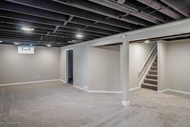 4654 Beverly Avenue NE, Canton, OH 44714