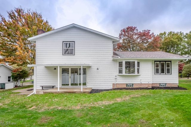 4654 Beverly Avenue NE, Canton, OH 44714