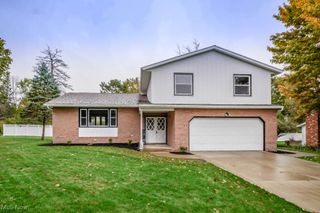 4654 Beverly Avenue NE, Canton, OH 44714