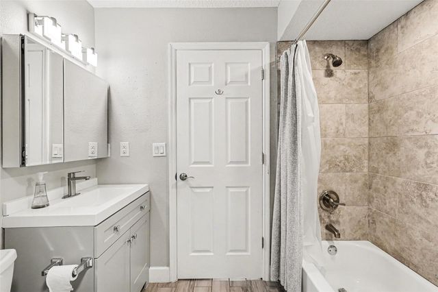 8114 OAK TRACE WAY C, Tampa, FL 33634