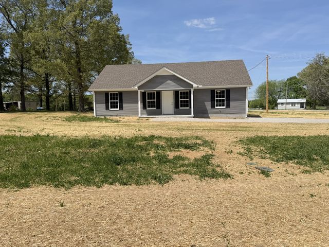 74 Six Mile Board Rd, Winchester, TN 37398