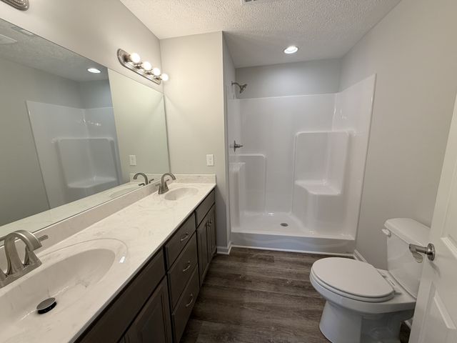 74 Six Mile Board Rd, Winchester, TN 37398