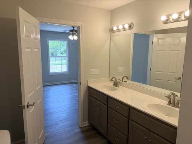 74 Six Mile Board Rd, Winchester, TN 37398