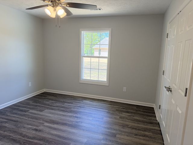 74 Six Mile Board Rd, Winchester, TN 37398