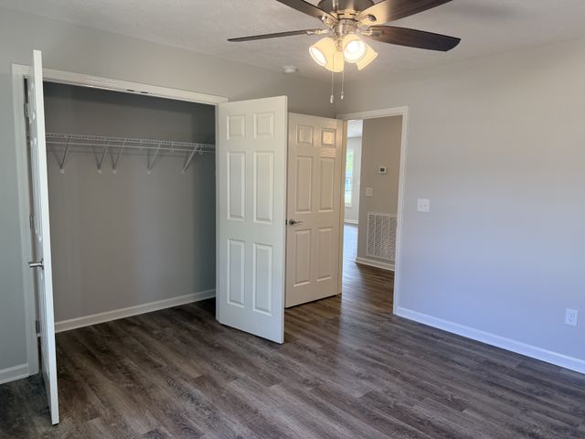 74 Six Mile Board Rd, Winchester, TN 37398