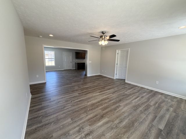 74 Six Mile Board Rd, Winchester, TN 37398