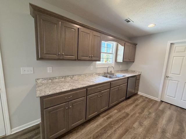 74 Six Mile Board Rd, Winchester, TN 37398