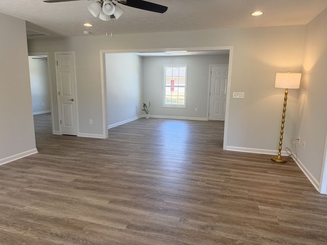 74 Six Mile Board Rd, Winchester, TN 37398