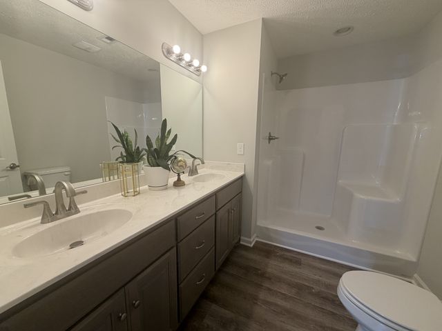 74 Six Mile Board Rd, Winchester, TN 37398