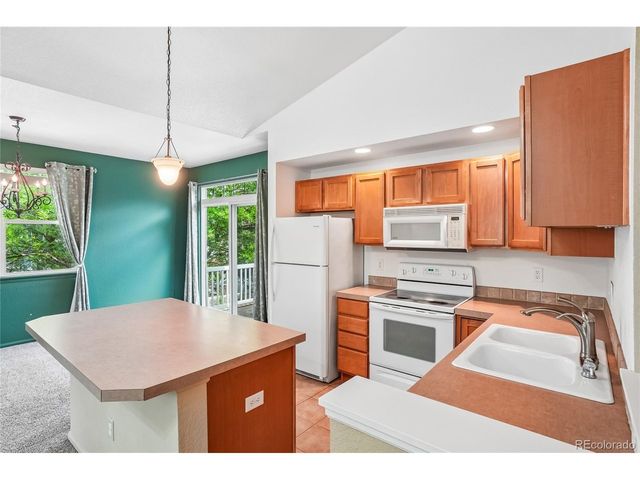 1837 Grays Peak Dr 203, Loveland, CO 80538