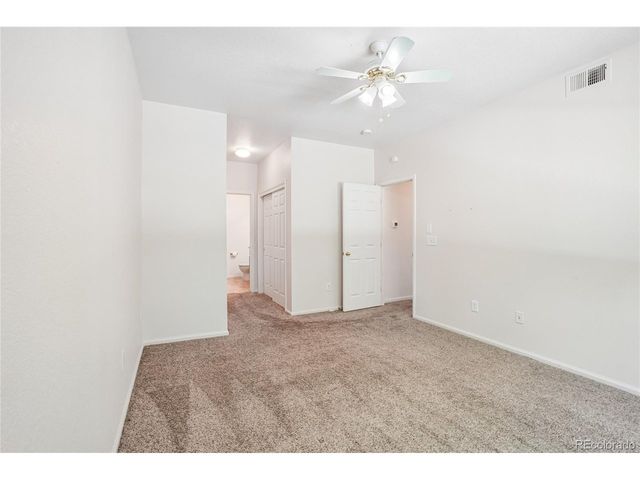 1837 Grays Peak Dr 203, Loveland, CO 80538