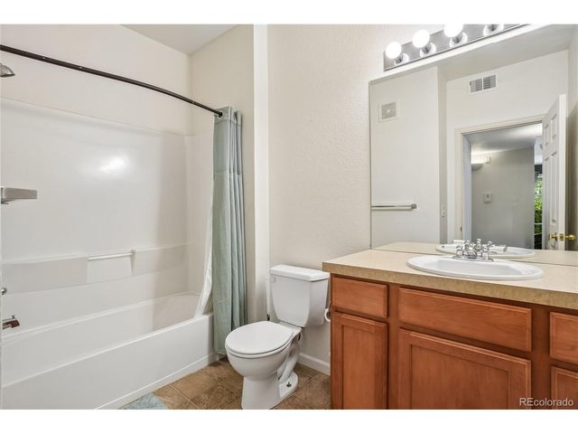 1837 Grays Peak Dr 203, Loveland, CO 80538